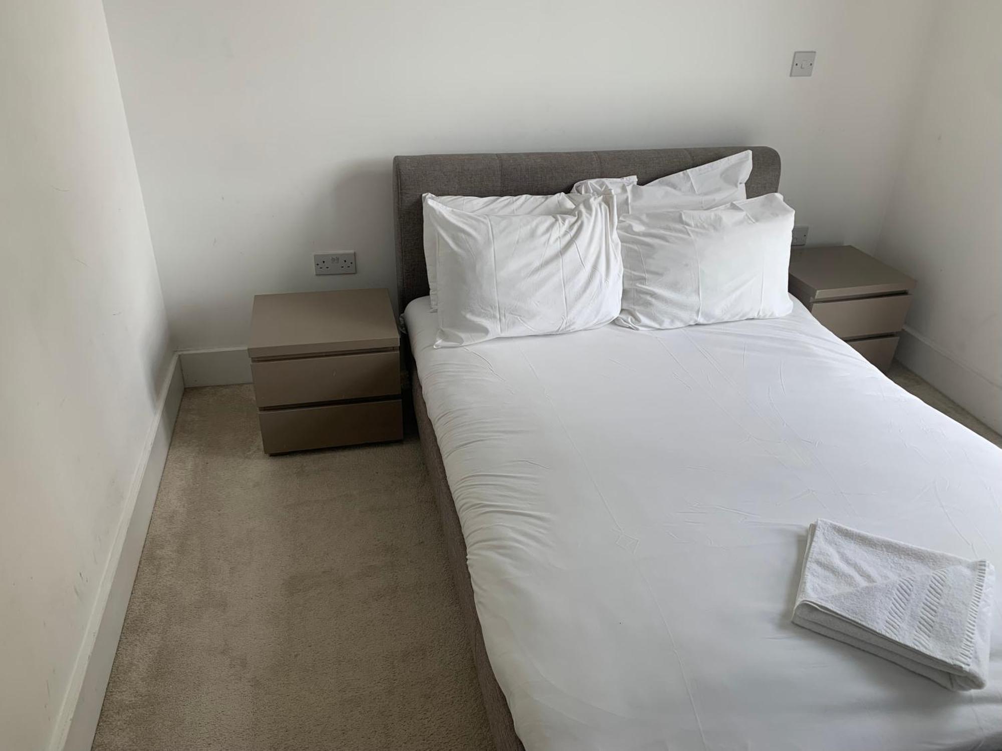 Grandeaur 2-bedrooom In Royal Asenal With Riverview * Londra
